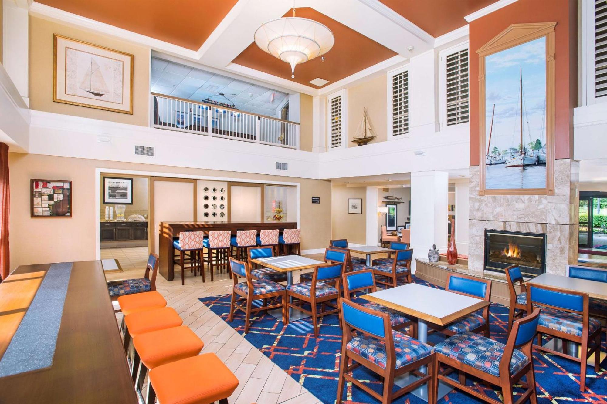 Hampton Inn & Suites Annapolis Exterior foto